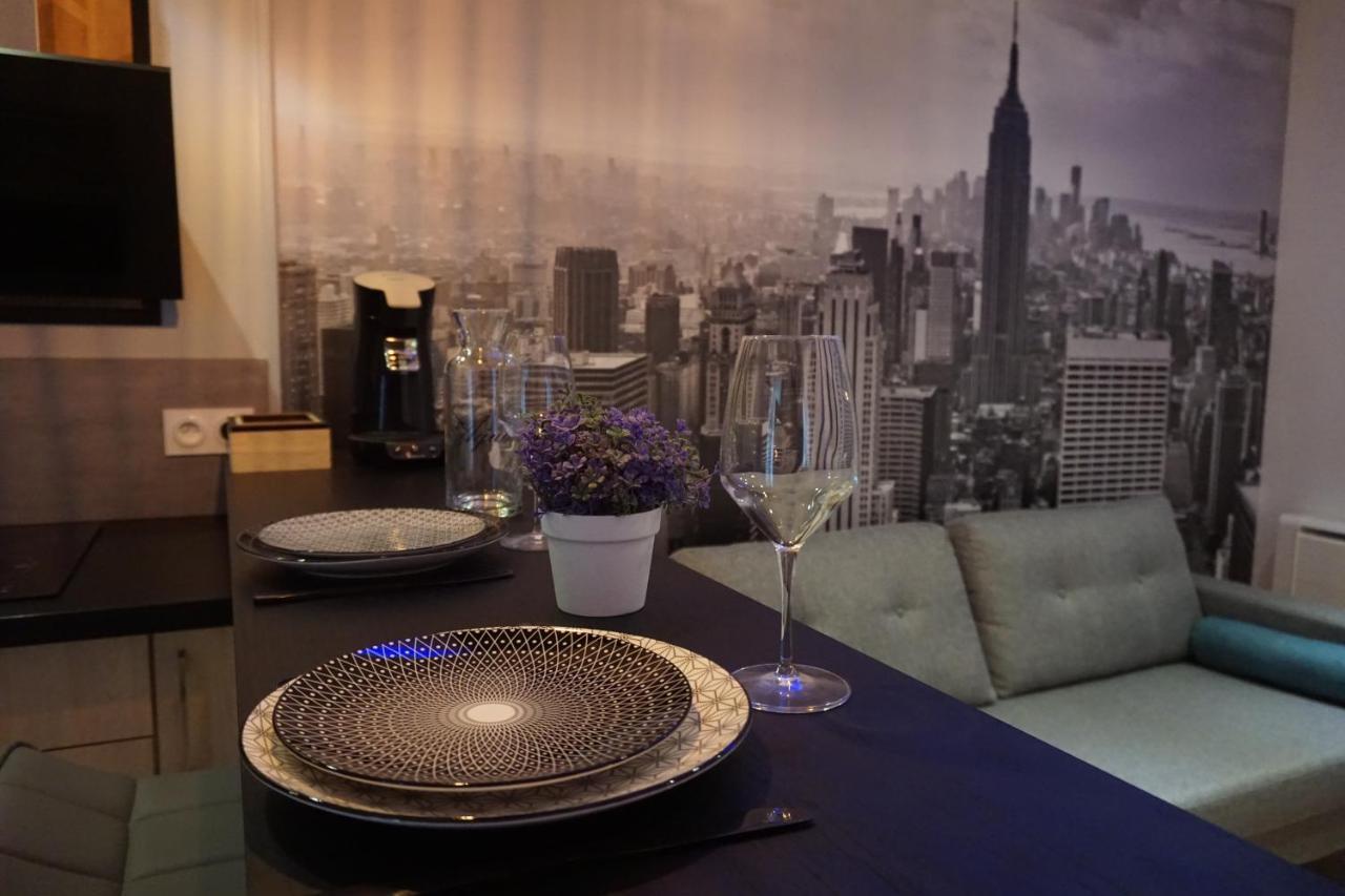 Appart Chic & Moderne Avec Balcon ลารอช-ซูร์-ยง ภายนอก รูปภาพ