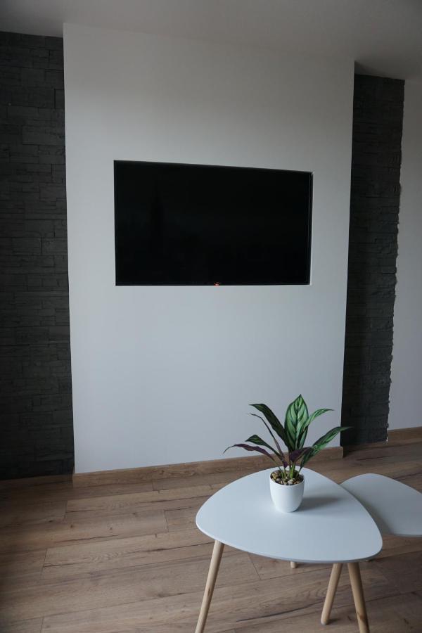 Appart Chic & Moderne Avec Balcon ลารอช-ซูร์-ยง ภายนอก รูปภาพ