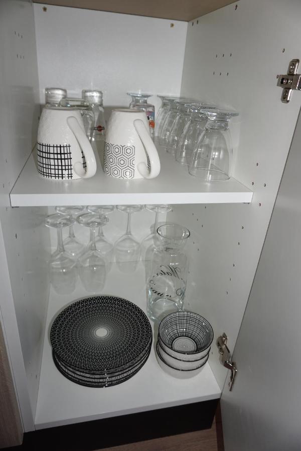 Appart Chic & Moderne Avec Balcon ลารอช-ซูร์-ยง ภายนอก รูปภาพ
